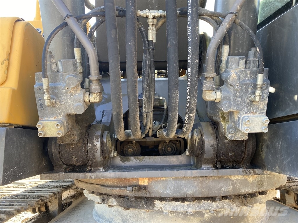 Volvo EC 210 C L Gravemaskiner på larvebånd