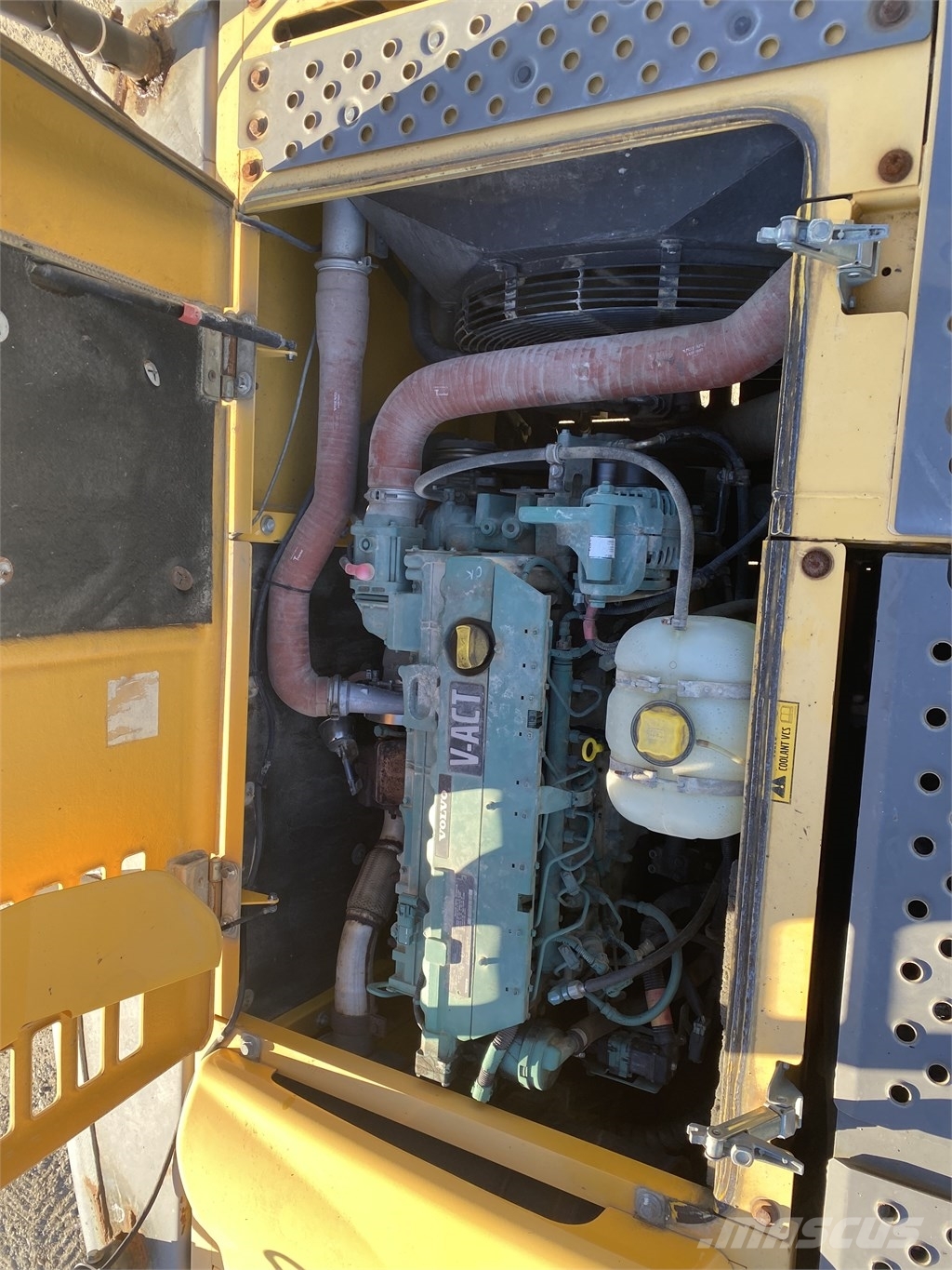 Volvo EC 210 C L Gravemaskiner på larvebånd