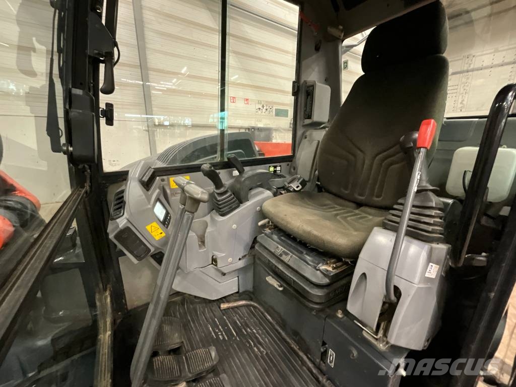 Kubota KX 080-4 A Közepes (midi) kotrók 7 t - 12 t