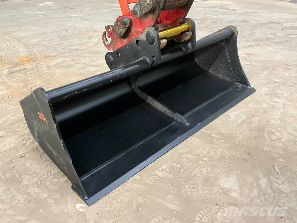 Kubota KX 080-4 A Közepes (midi) kotrók 7 t - 12 t