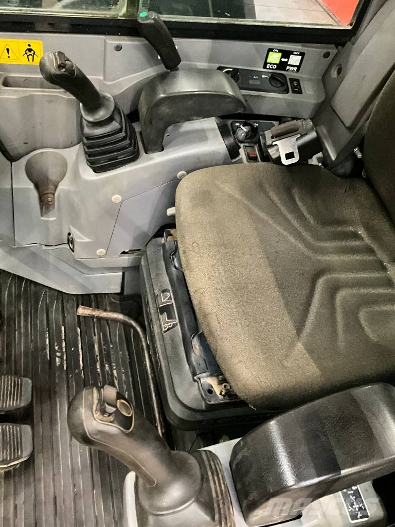 Kubota KX 080-4 A Közepes (midi) kotrók 7 t - 12 t