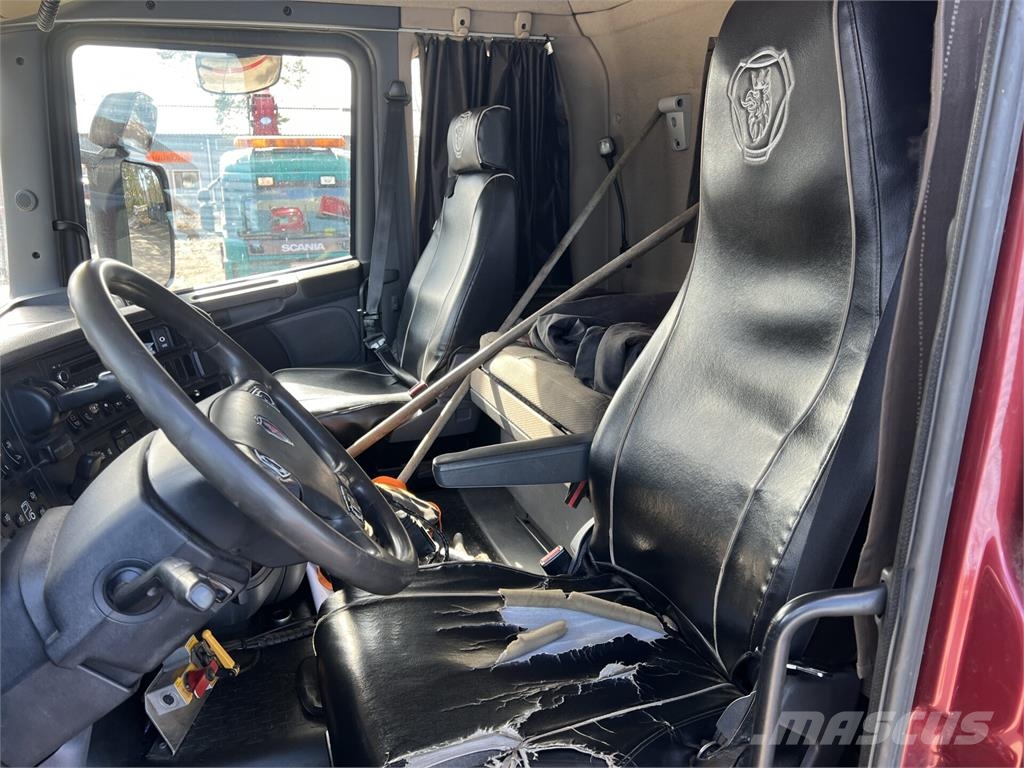 Scania R 620 8x4 덤프 트럭