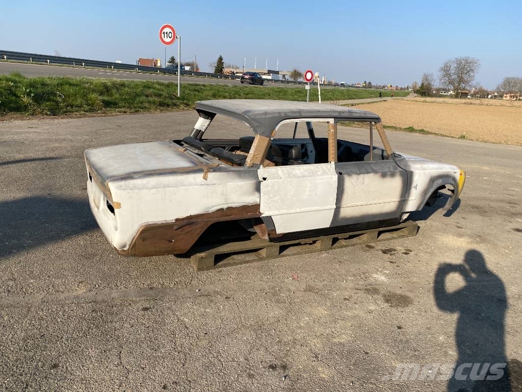 Alfa GUILIA 1300 SUPER NUOVA/Origine France/Oldtimer Voiture