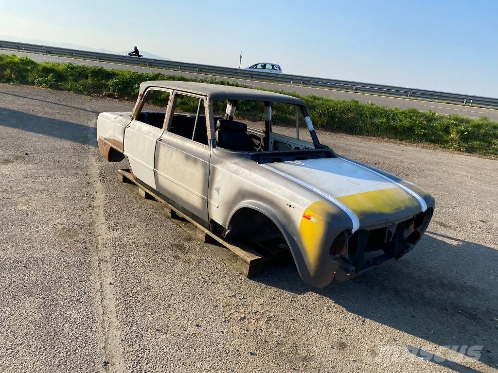 Alfa GUILIA 1300 SUPER NUOVA/Origine France/Oldtimer Voiture