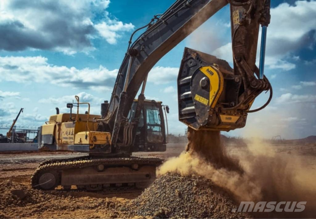 MB Crusher BF120.4 S4 Baldes de trituração