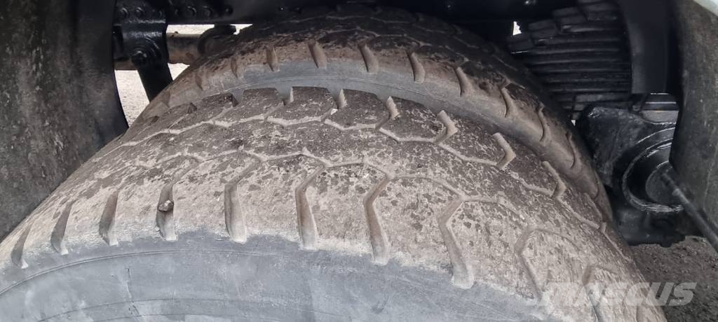 Iveco Trakker 450 8x8 Camiones plataforma