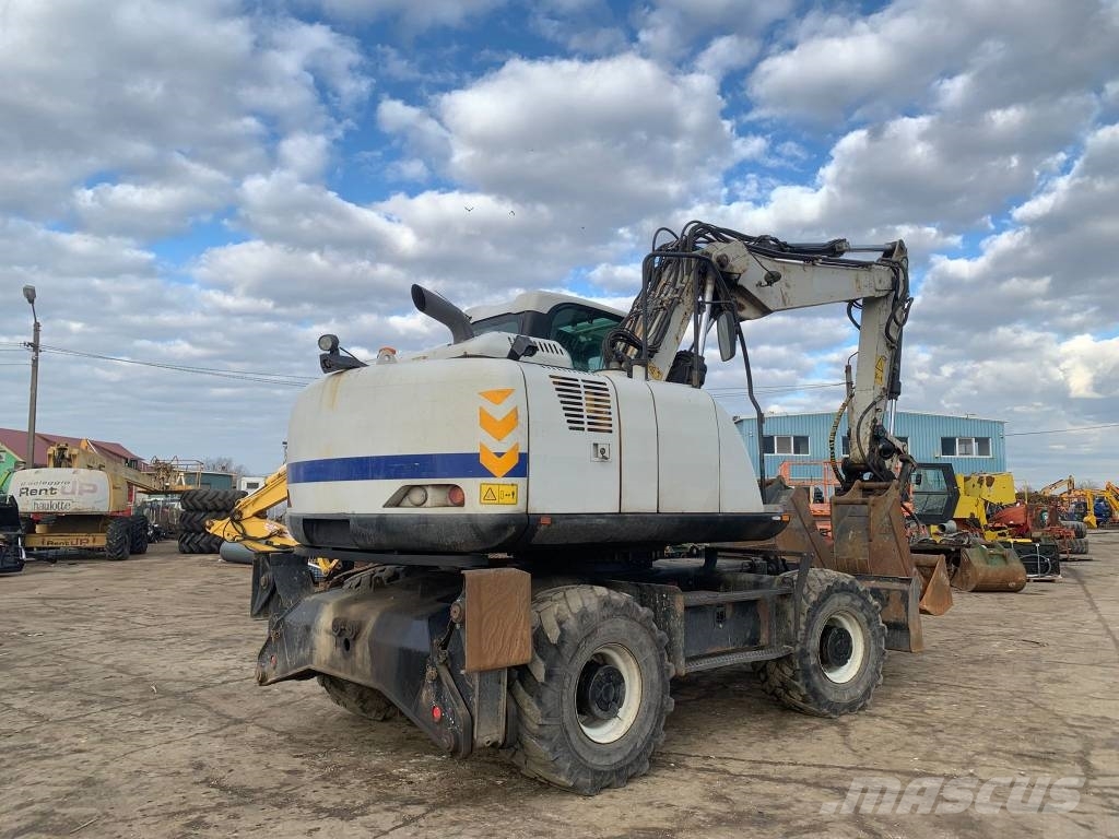 JCB JS145W+Engcon Rototilt EC219 Excavadoras de ruedas