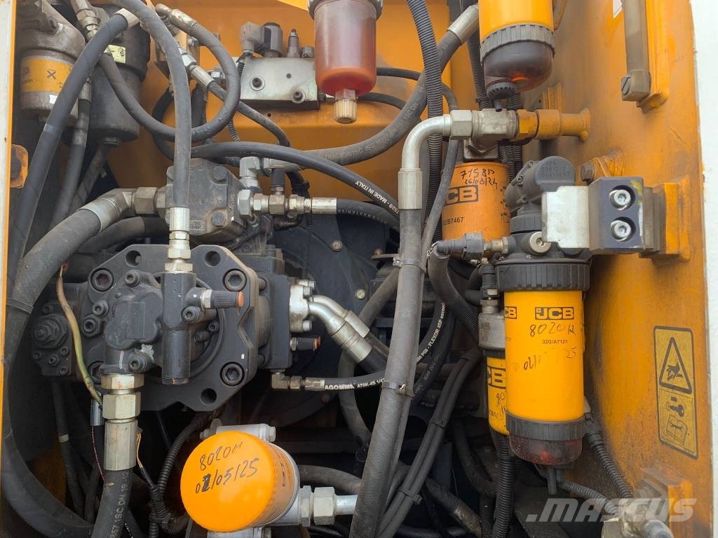 JCB JS145W+Engcon Rototilt EC219 Excavadoras de ruedas