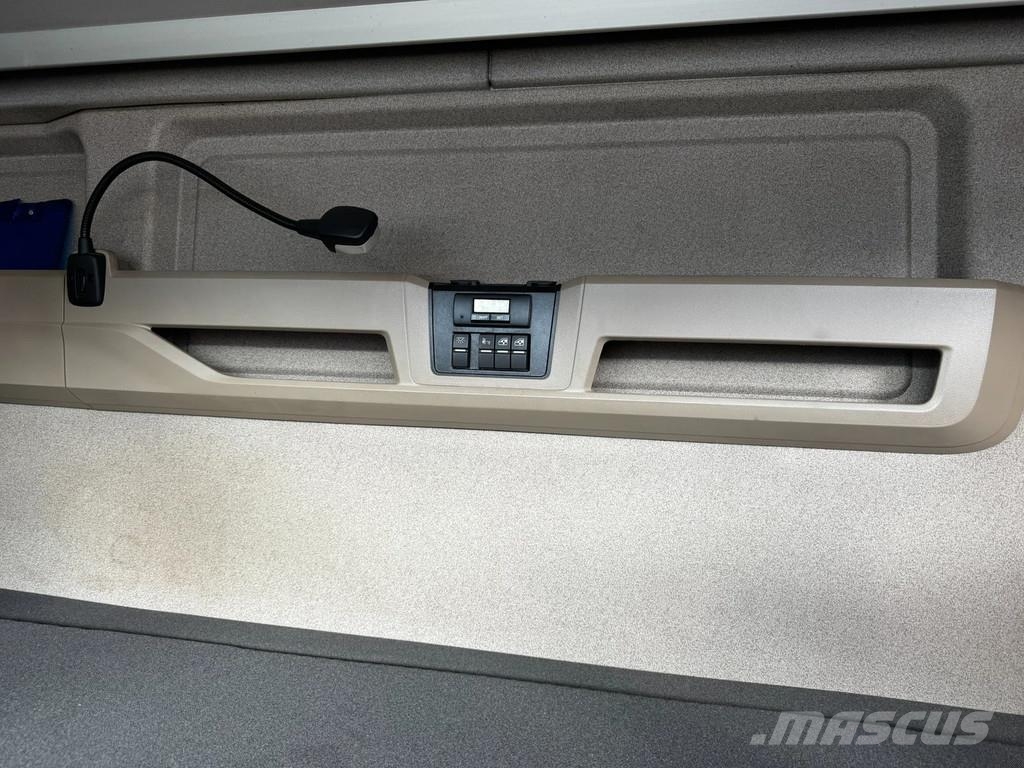 MAN TGX 18.460 XXL Cabine *Motor Schade* Engine not Ru Тягачі