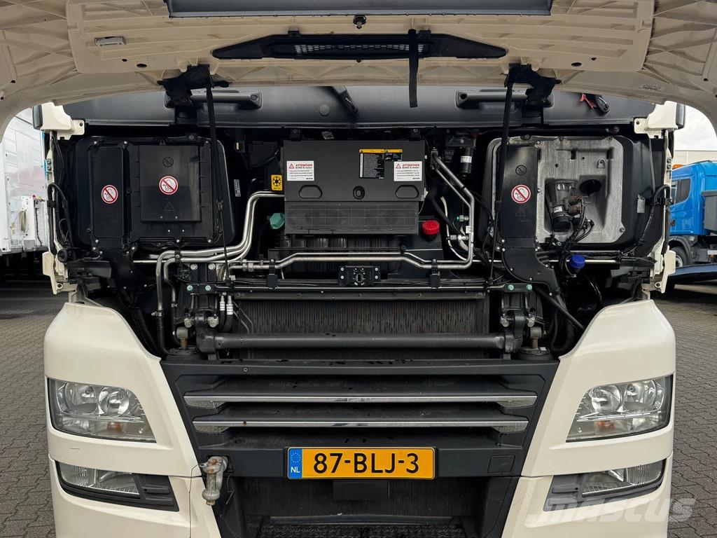 MAN TGX 18.460 XXL Cabine *Motor Schade* Engine not Ru Тягачі