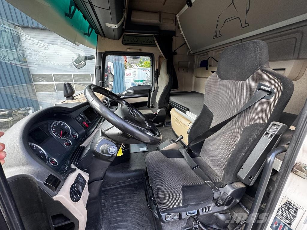 MAN TGX 18.460 XXL Cabine *Motor Schade* Engine not Ru Тягачі