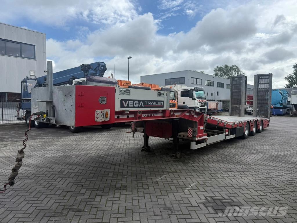 Vega Trailer | Vega 3-Axle Low Loader | Hydraulically H Semirremolques de carga baja