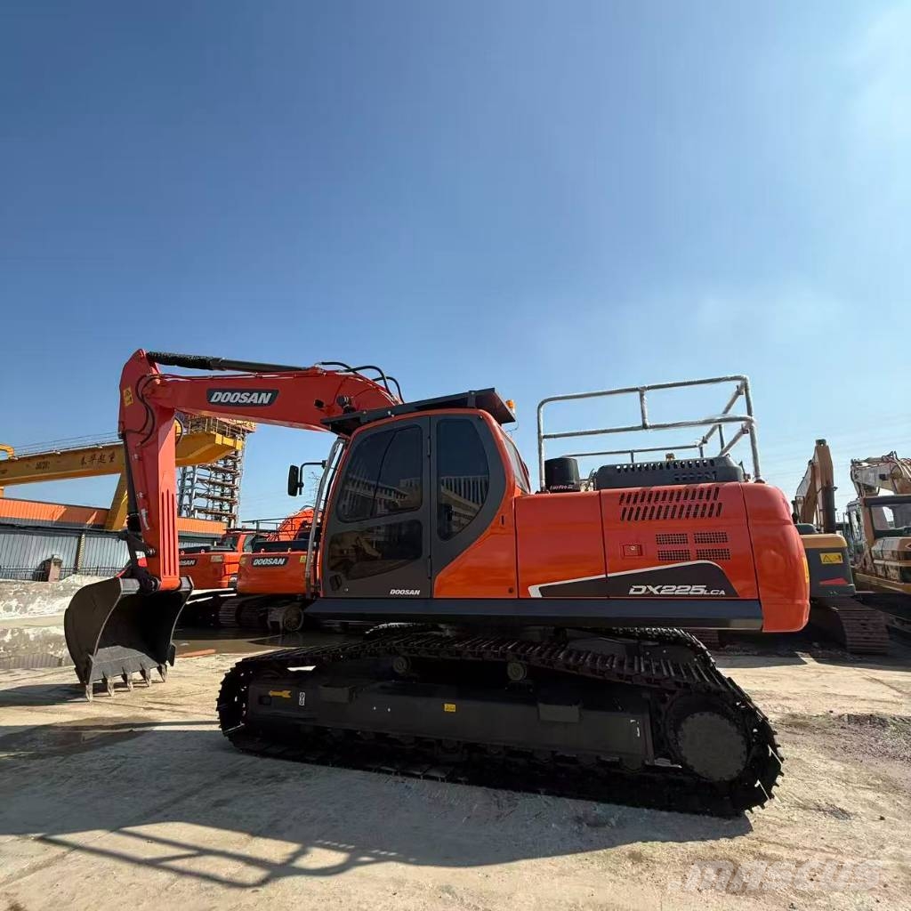 Doosan DX225LC-9C Midibagger 7t - 12t
