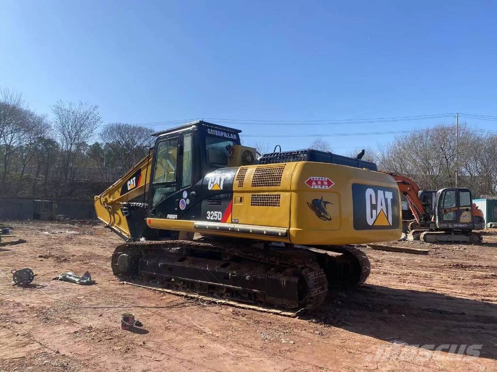 CAT 325D Crawler excavators