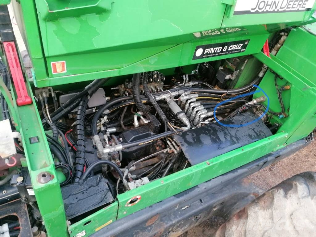 John Deere 1110 D Eco III Uitrijwagens