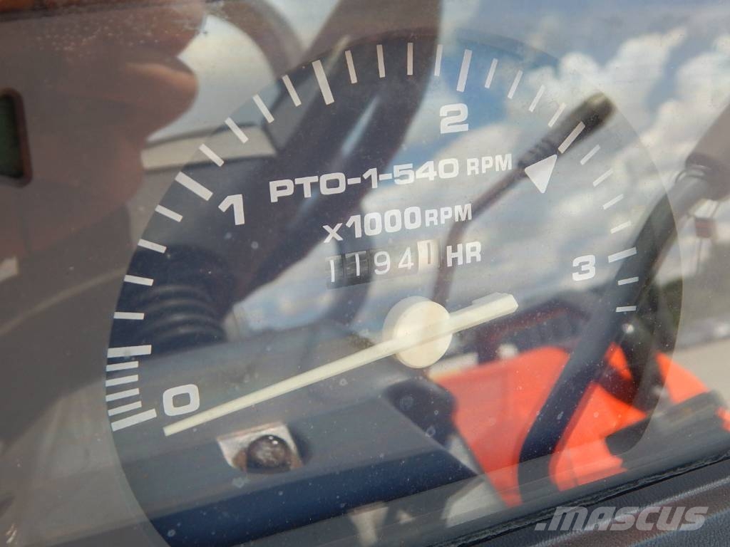 Kubota GL 201 جرارات مدمجة