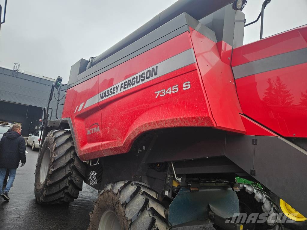 Massey Ferguson 7345s Ražas novākšanas kombaini