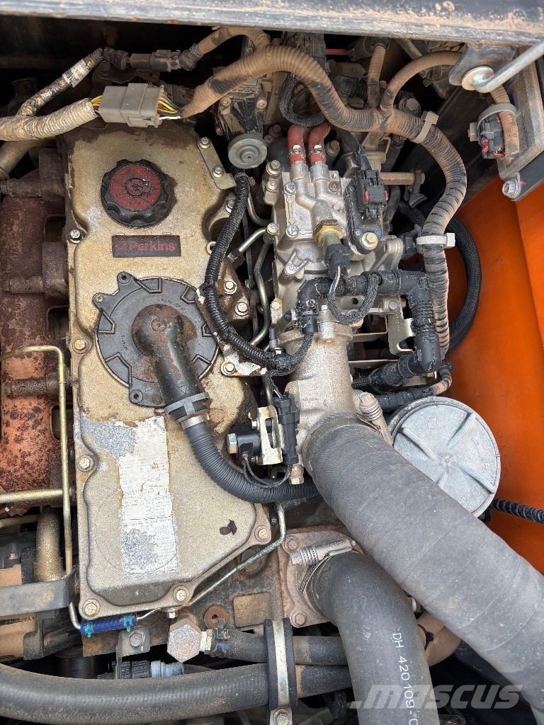 Dooosan DX140LC-5 Raupenbagger