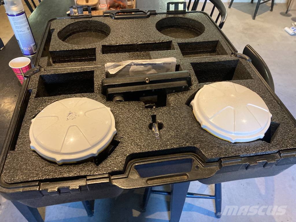 Trimble CB460 Верижен екскаватор