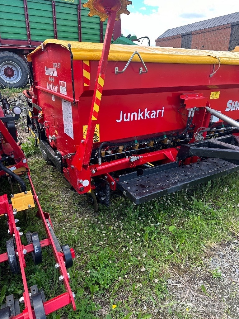 Junkkari 3000 ST مثاقيب مدمجة