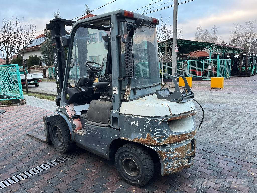 Toyota 7FGJF35 /02/ V-4248 INW Camiones LPG