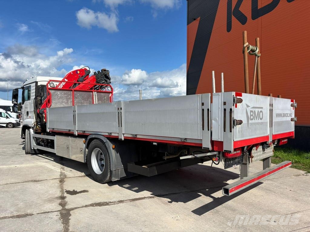 MAN TGS 18.420 4X4 COPMA 220.6 / PLATFORM L=6384 mm Camioane cu macara