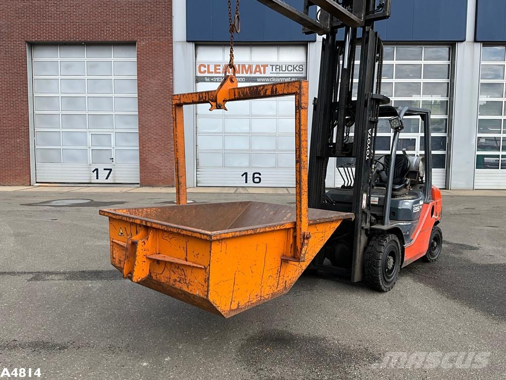 Eichinger kiepbak 1m³ Speciale containers