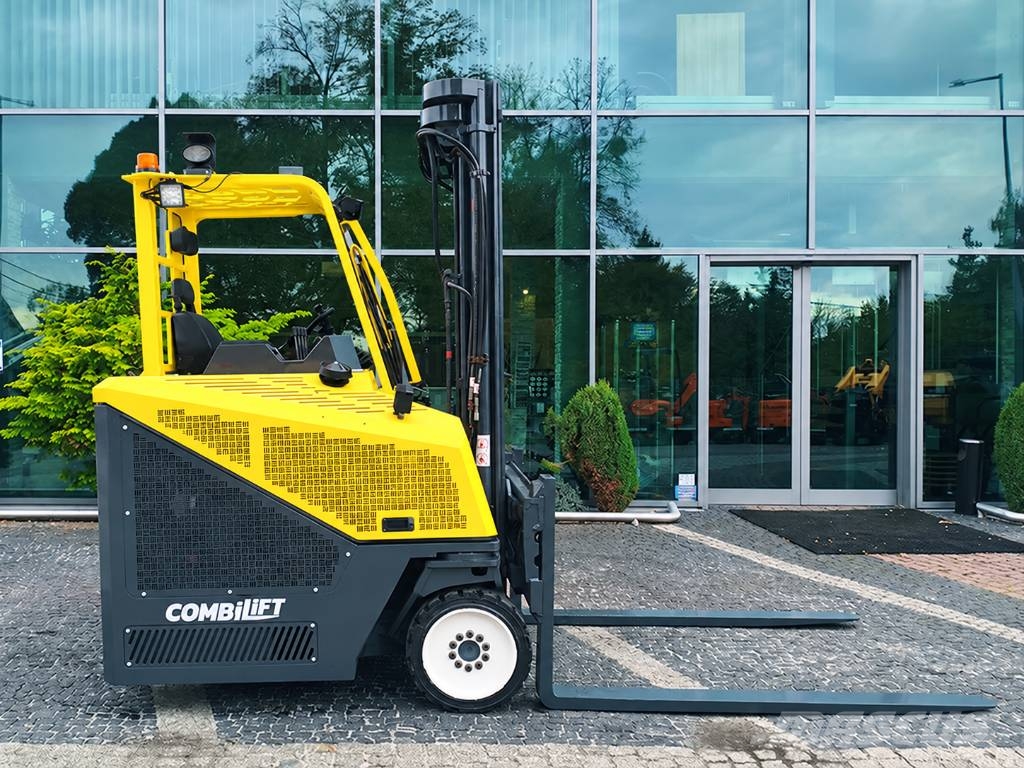 Combilift CB4000 Stivuitoare cu patru brate