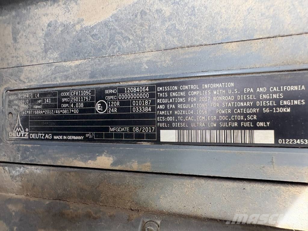 Hitachi ZX140W-6 (3 Pieces available) Pelle sur pneus