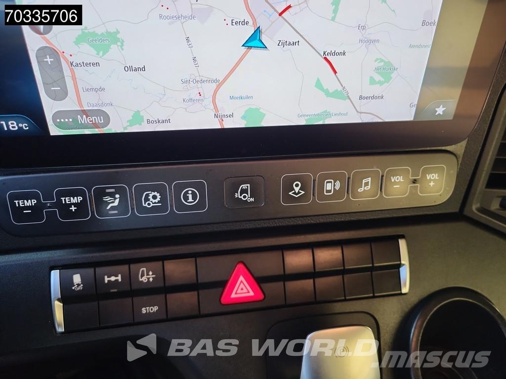 Mercedes-Benz Actros 1845 4X2 StreamSpace Retarder APK 01-2027 S Tractor Units
