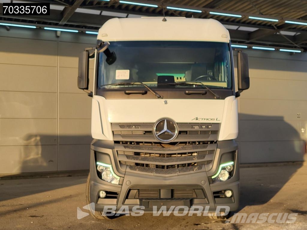 Mercedes-Benz Actros 1845 4X2 StreamSpace Retarder APK 01-2027 S Tractor Units