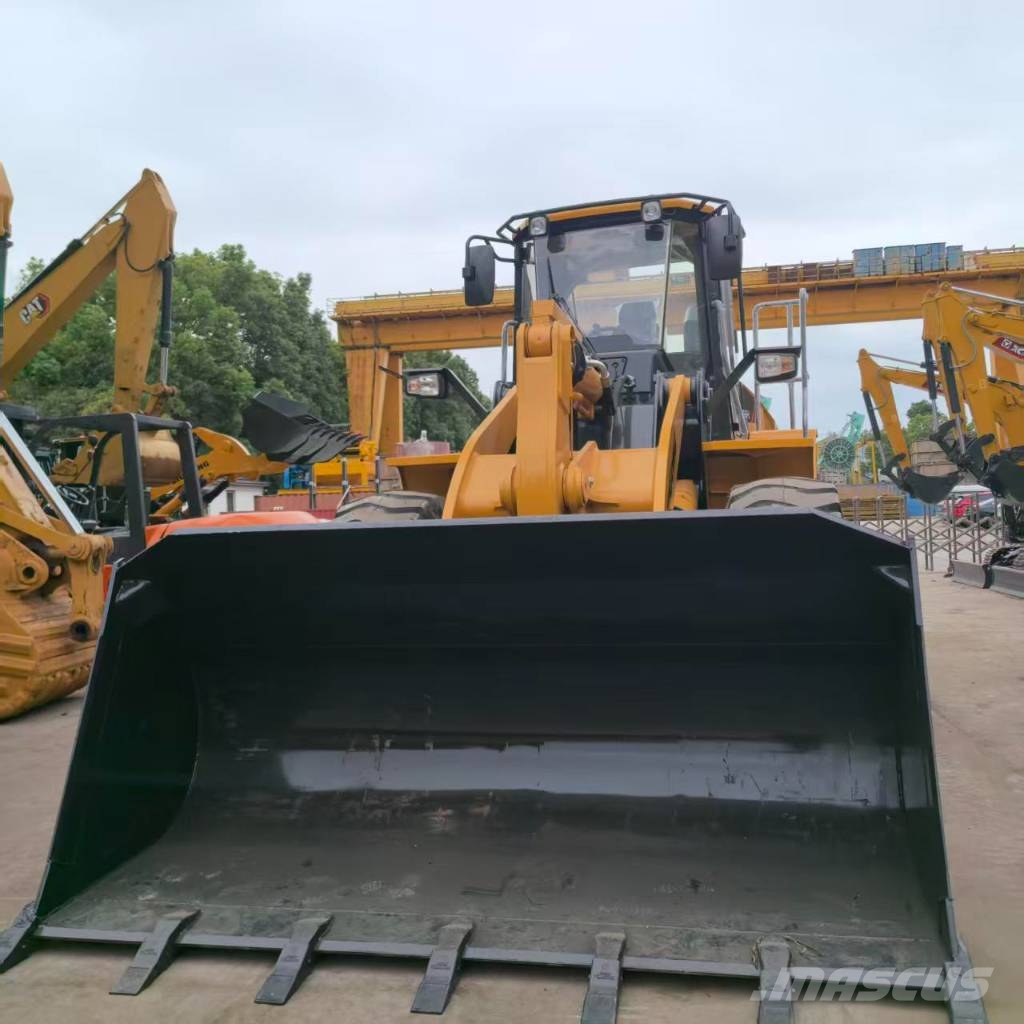 LiuGong 856 H Naudoti ratiniai krautuvai