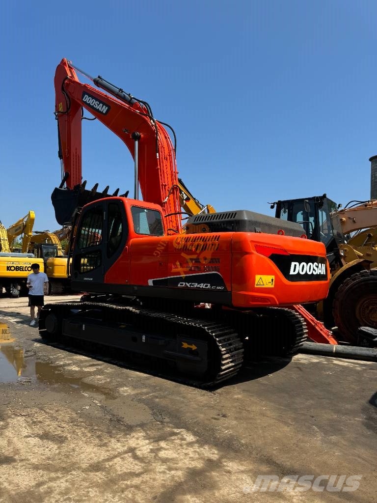 Doosan DX 340 Raupenbagger