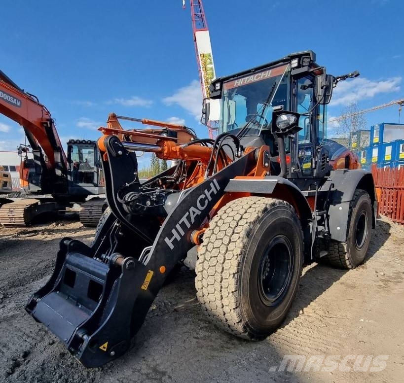 Hitachi ZW 160 PL Chargeuse sur pneus