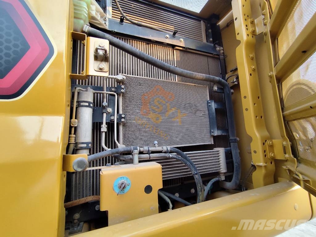 CAT 320NG Bagri goseničarji