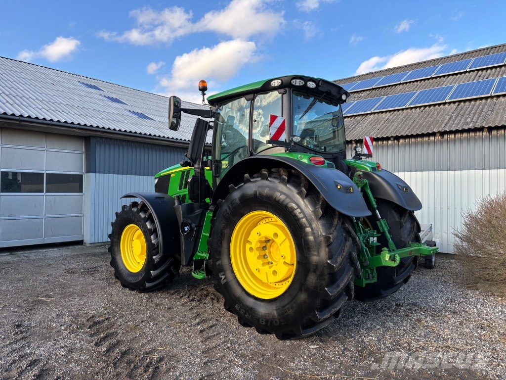 John Deere 6R 250 트랙터