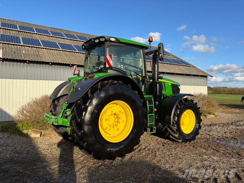 John Deere 6R 250 트랙터