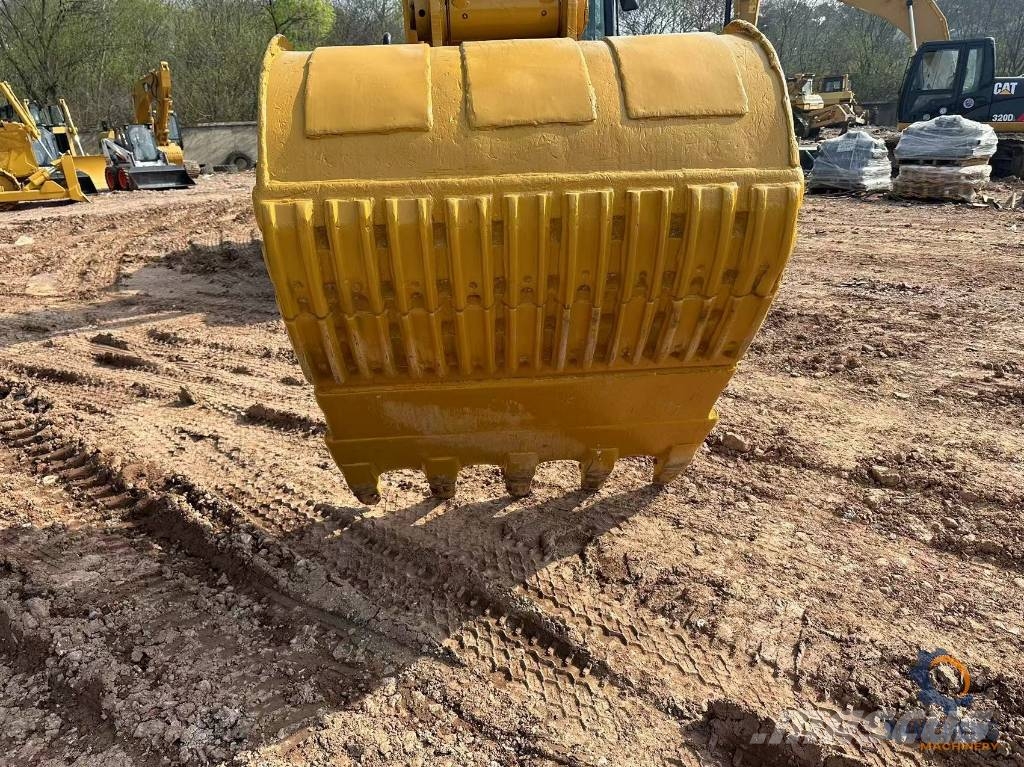 CAT 325C Bagri goseničarji