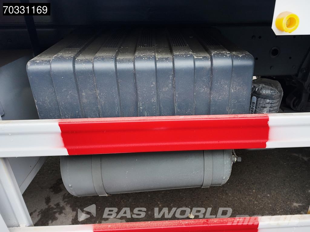 Sinotruk HOWO 371 8X4 Refurbished! 80T Full Steel Manual Ai Platte bakwagens