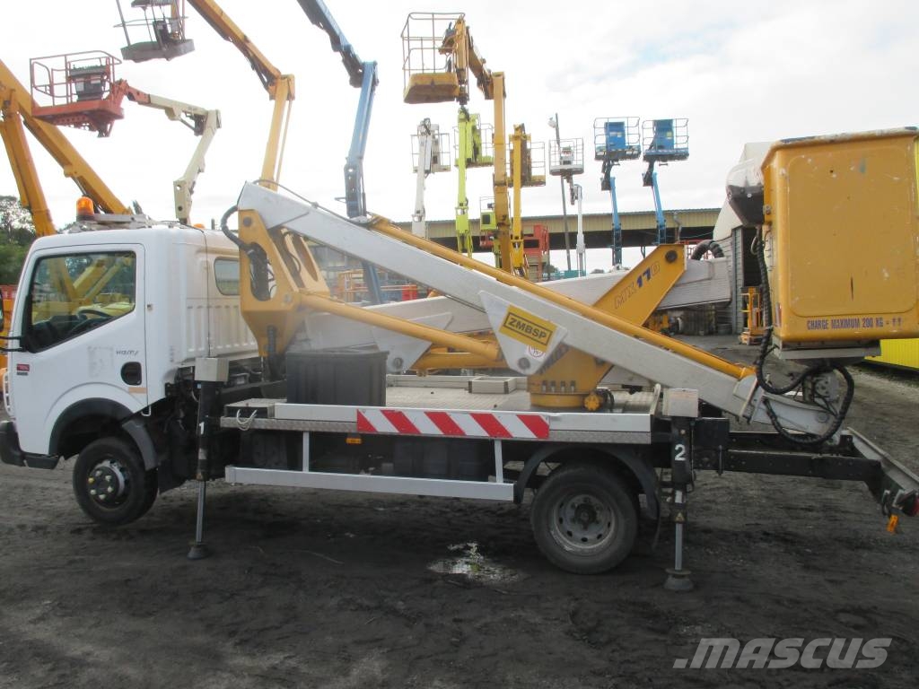 Multitel MX 170 المنصات الهوائية المثبتة على شاحنة