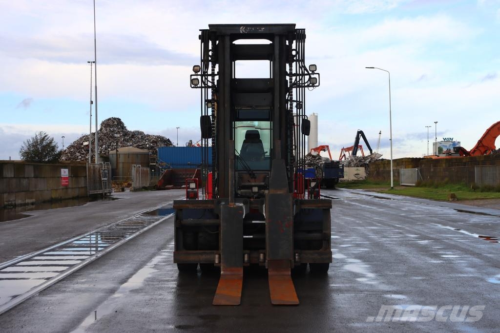 Kalmar DCE160-12 Diesel heftrucks