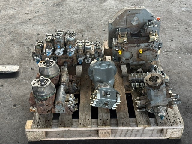 Liebherr R 924 C USED HYDRAULIC MOTOR TRAVEL Hydraulikk