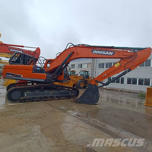 Doonan dx300lc Гусеничні екскаватори