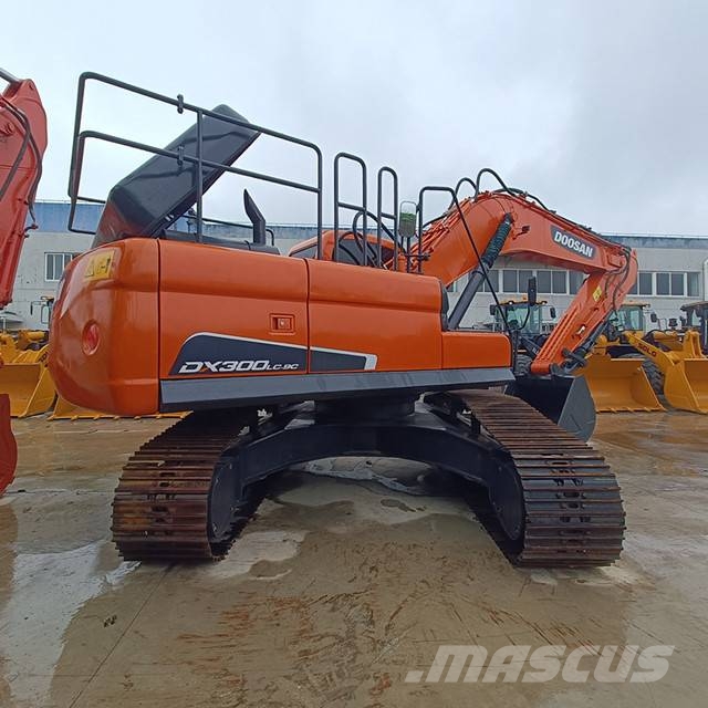 Doonan dx300lc Гусеничні екскаватори