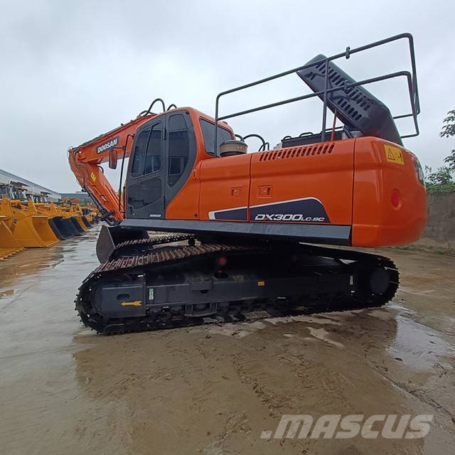 Doonan dx300lc Гусеничні екскаватори