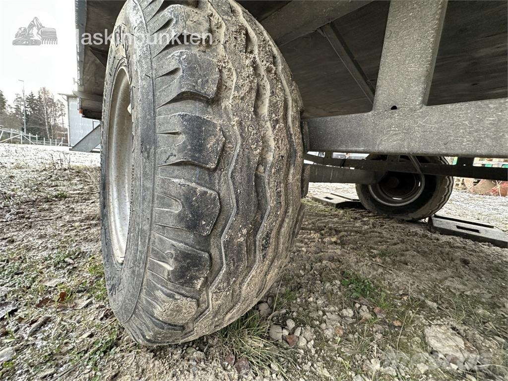 Lyckselevagnen PVT-6 Byggbarrack Ehitussoojakud