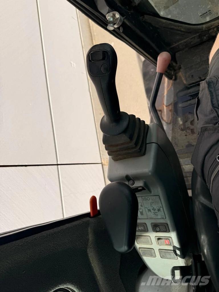 Bobcat E50 Mini kotrók < 7t