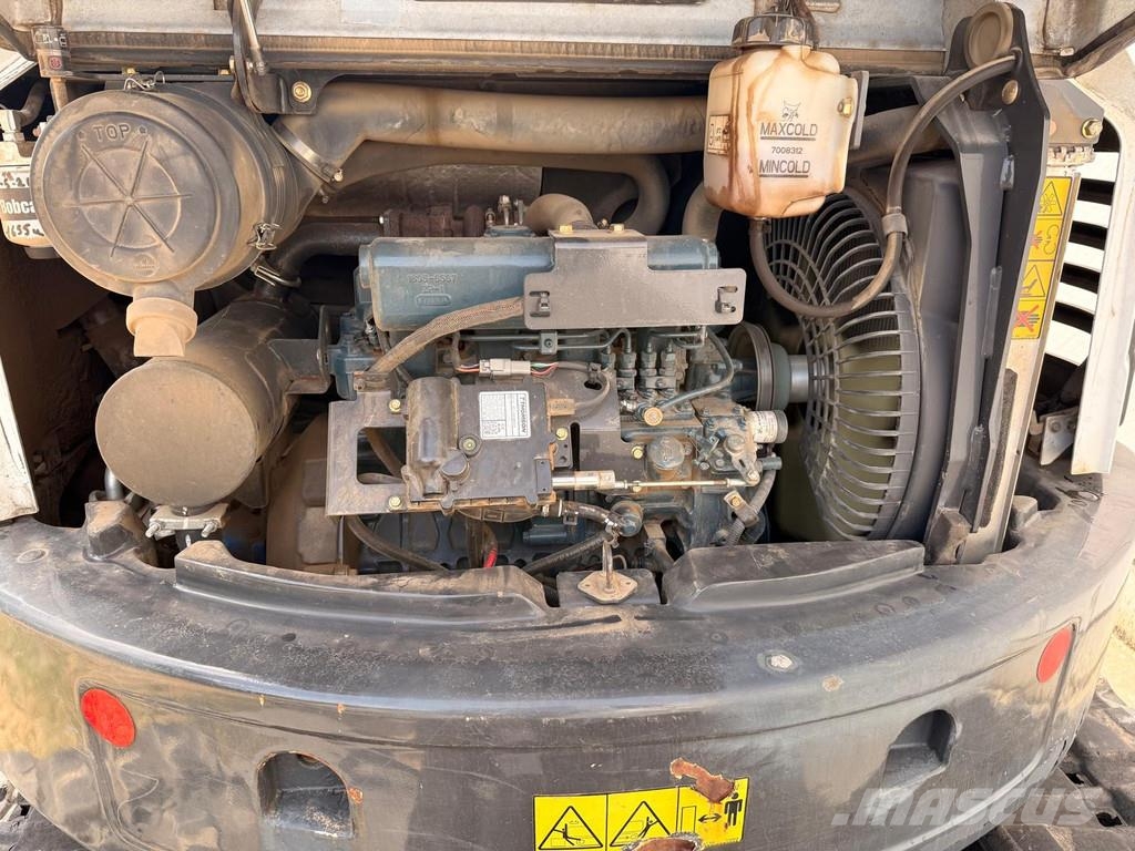 Bobcat E50 Mini kotrók < 7t