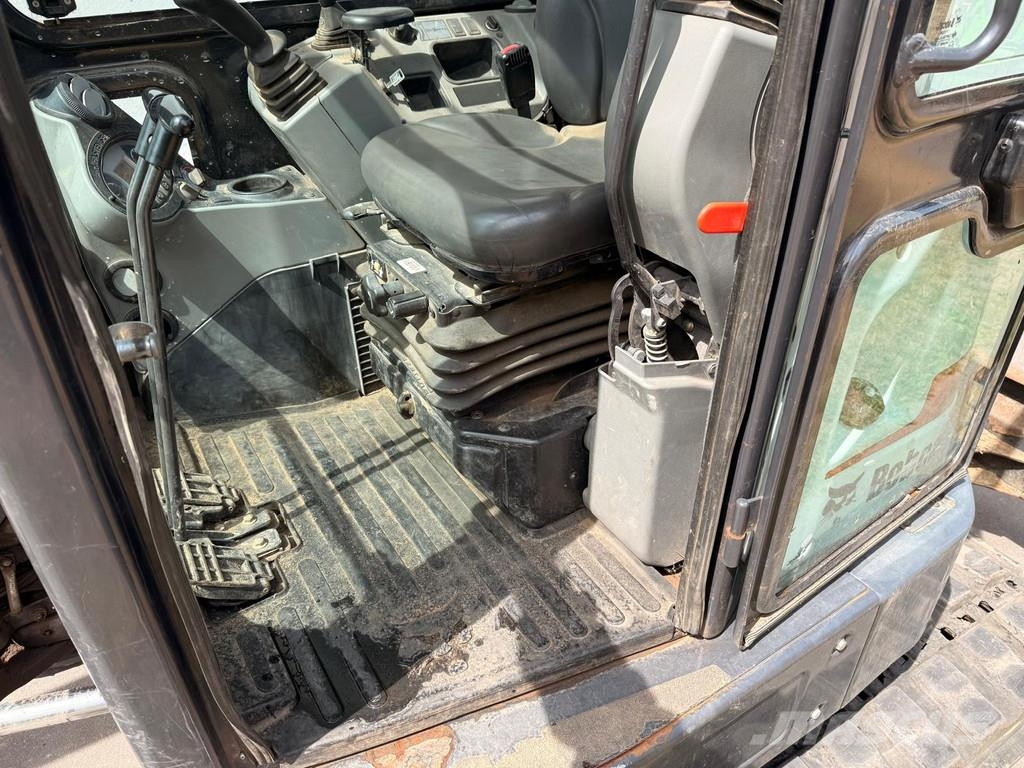 Bobcat E50 Mini kotrók < 7t