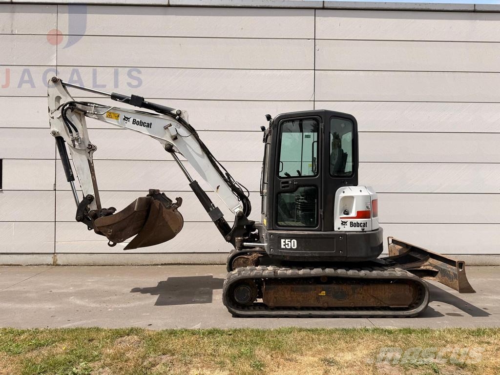 Bobcat E50 Mini kotrók < 7t